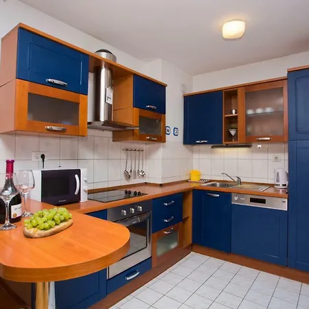 Apartment Something Blue Split